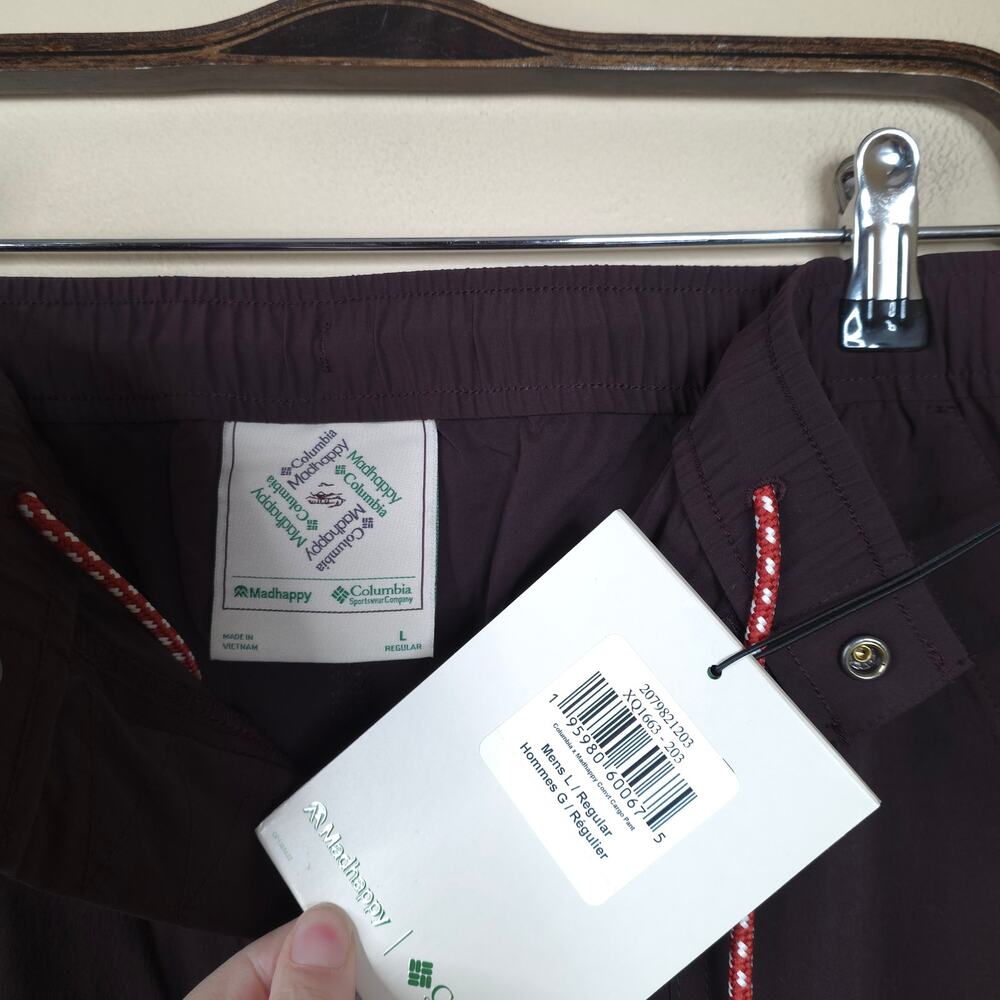 Madhappy X Columbia Convertible Cargo Pants in Mountain Size L - Picture 10 of 12